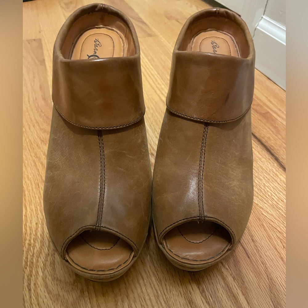 Born Crown open toe heel platform sz 10 GUC - Picture 7 of 9
